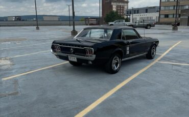 Ford-Mustang-1967-Coupe-10
