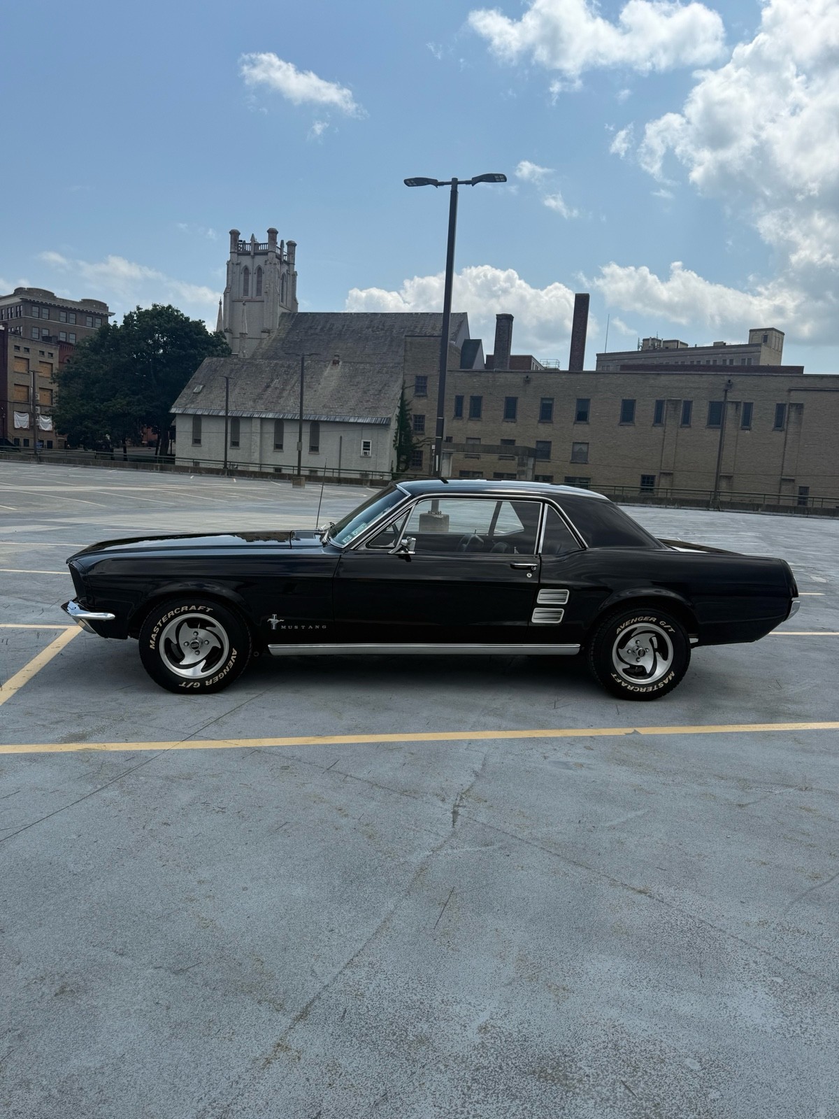 Ford-Mustang-1967-Coupe-13