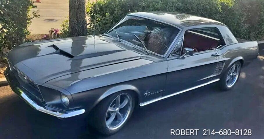 Ford-Mustang-1967-Coupe-3