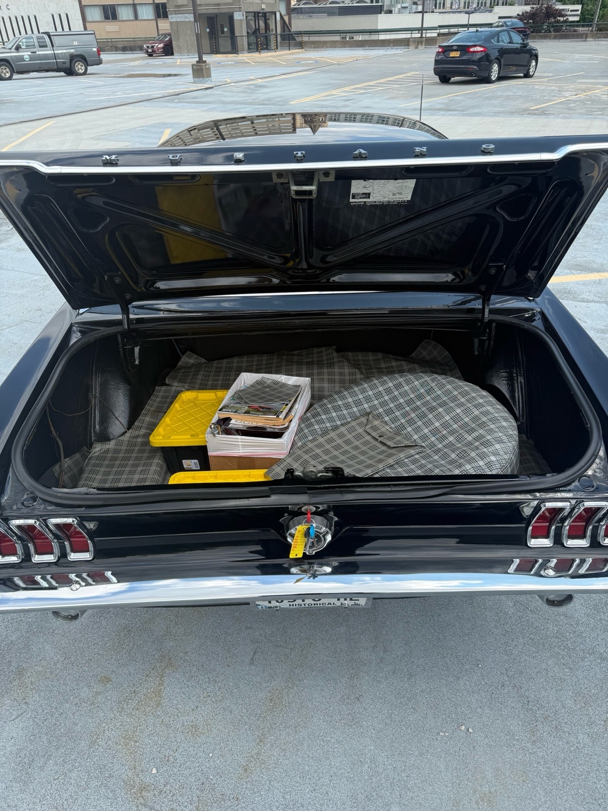 Ford-Mustang-1967-Coupe-4