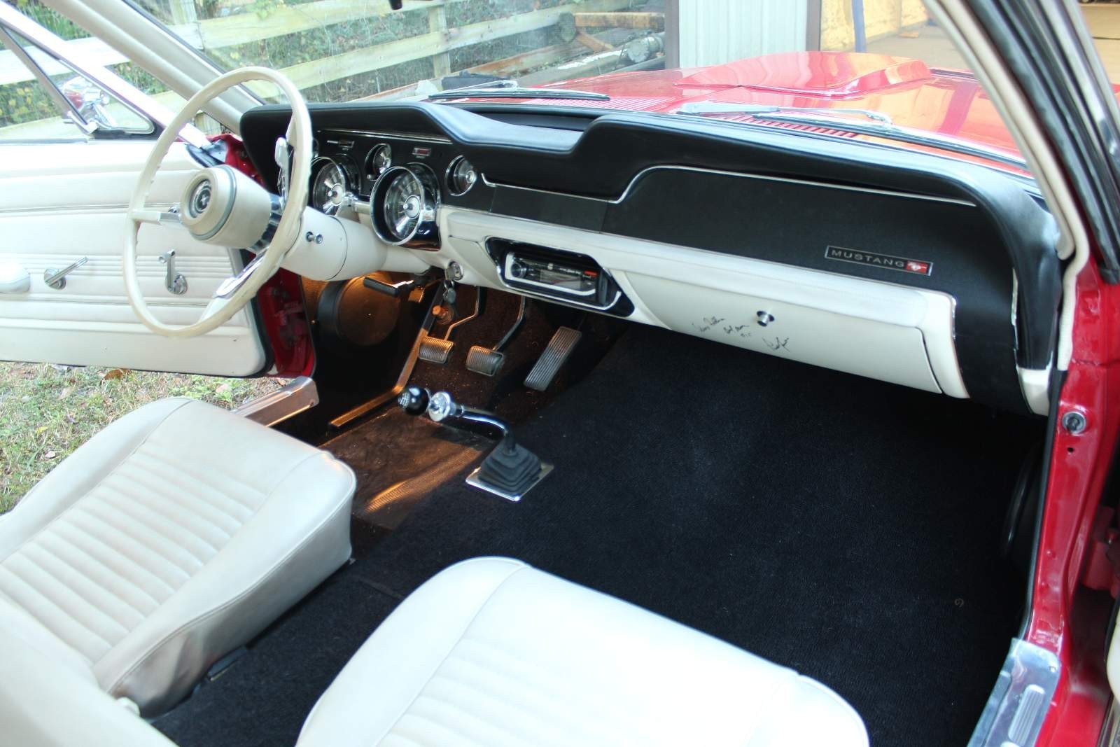 Ford-Mustang-1967-Fastback-19