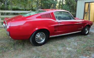 Ford-Mustang-1967-Fastback-5