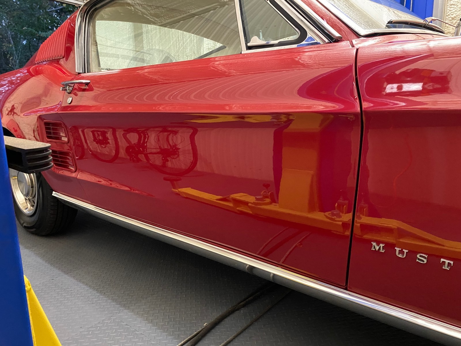 Ford-Mustang-1967-Fastback-7