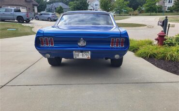 Ford-Mustang-1967-Ford-Blue-Lightning-Black