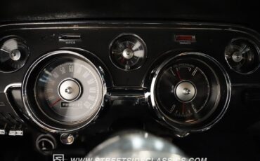 Ford-Mustang-1967-Graphite-Gray-Black-42