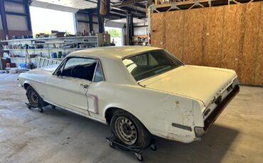 Ford-Mustang-1968-2