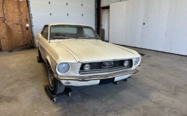 Ford-Mustang-1968-6