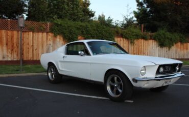 Ford-Mustang-1968-7