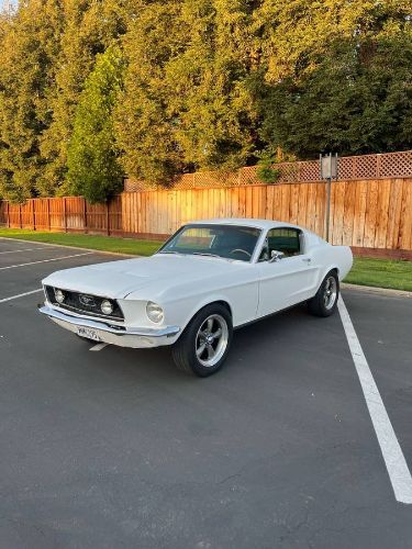 Ford-Mustang-1968-9