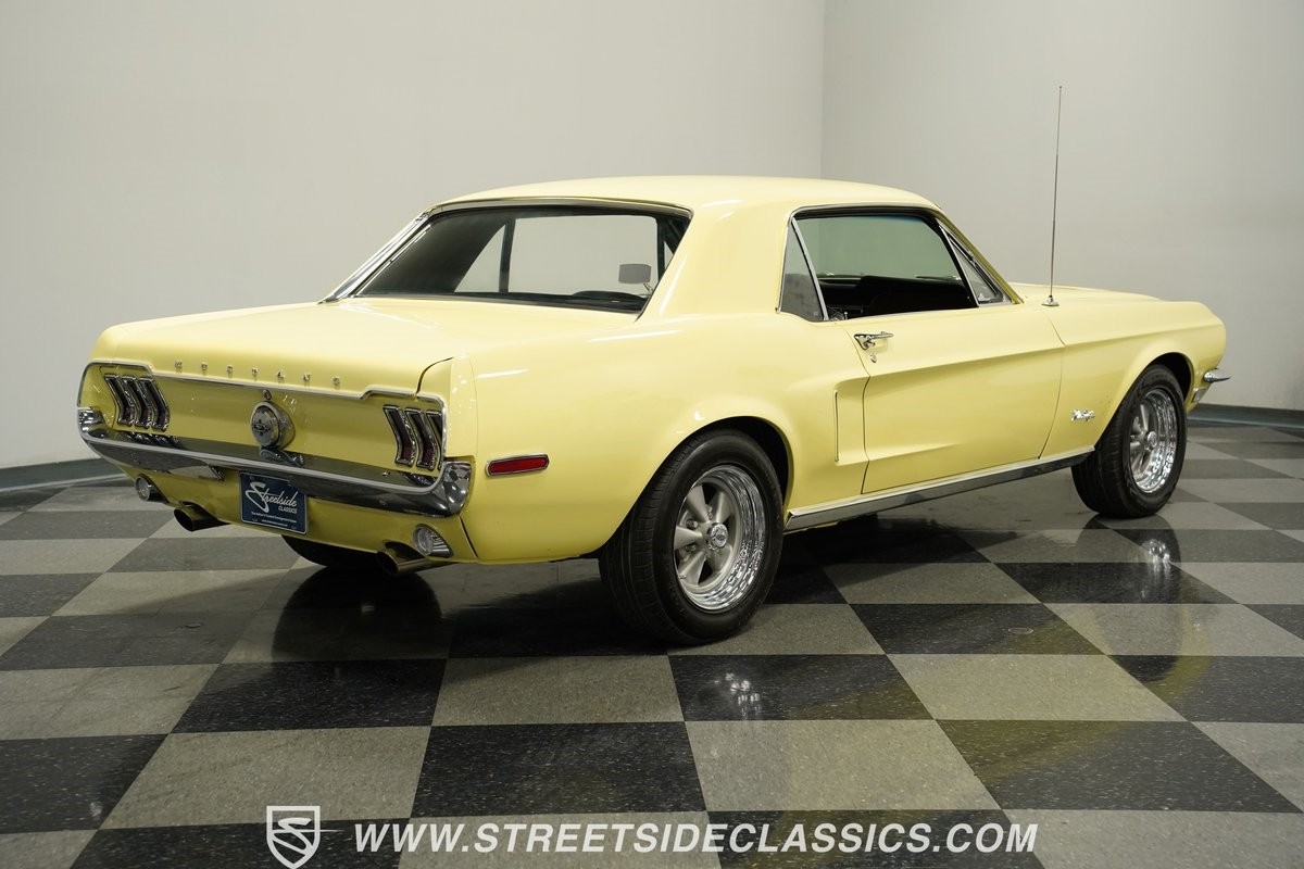 Ford-Mustang-1968-Coupe-12
