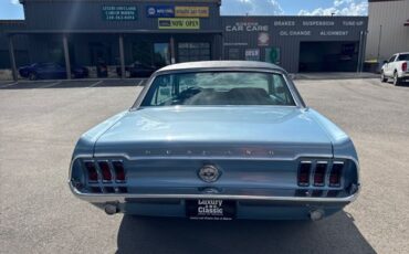 Ford-Mustang-1968-Coupe-4