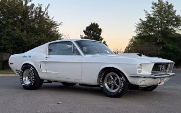 Ford-Mustang-1968-Fastback-1