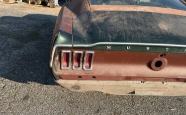 Ford-Mustang-1968-Fastback-10