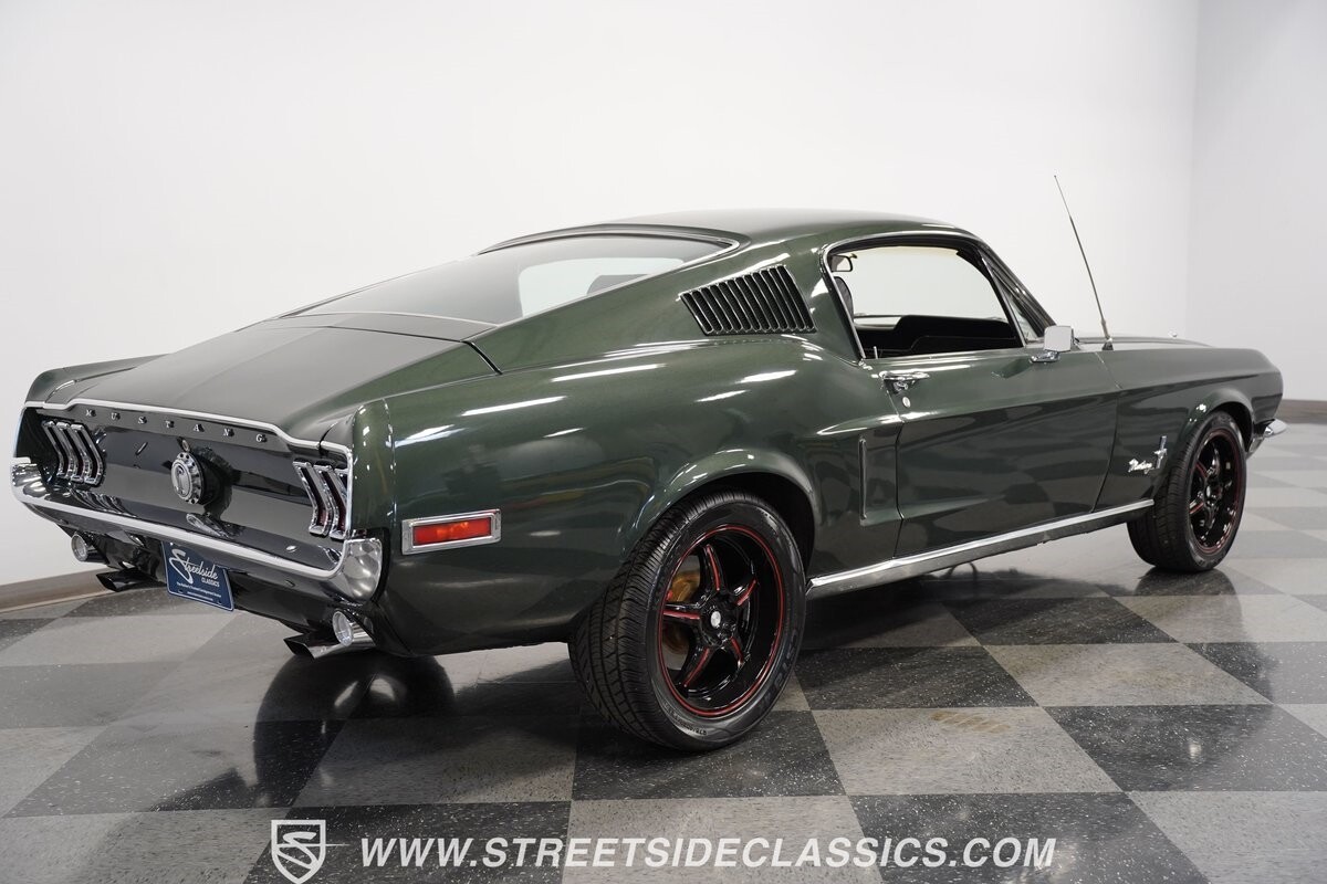 Ford-Mustang-1968-Fastback-12