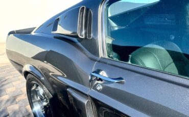 Ford-Mustang-1968-Fastback-2