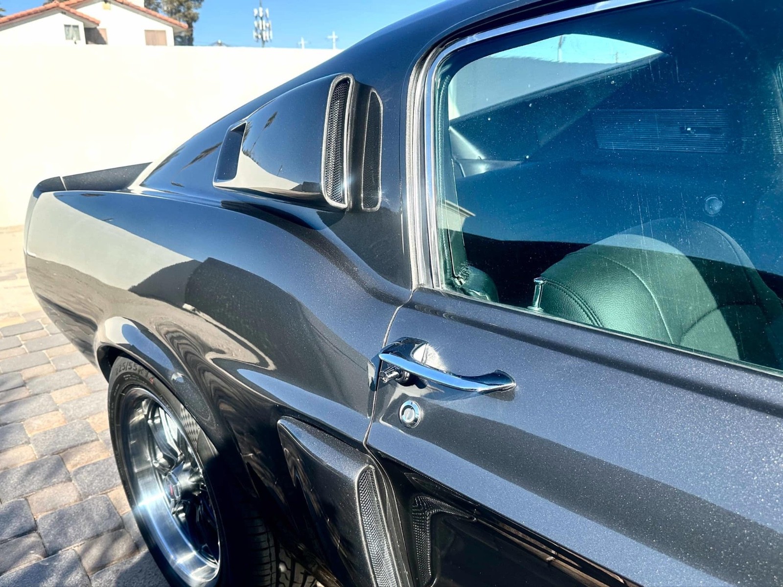 Ford-Mustang-1968-Fastback-2