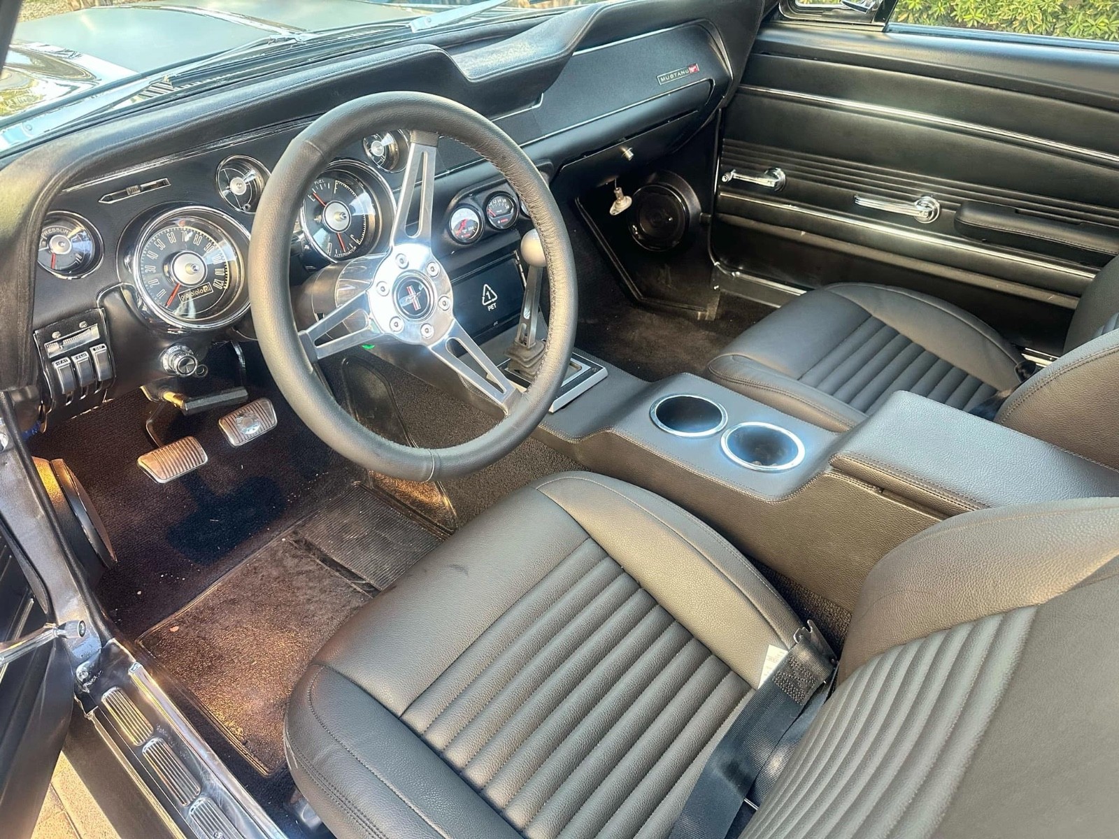 Ford-Mustang-1968-Fastback-7