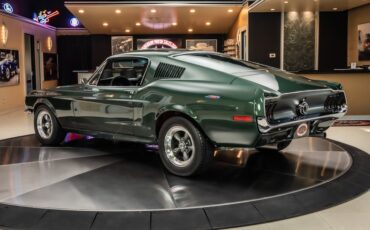 Ford-Mustang-1968-Highland-Green-14