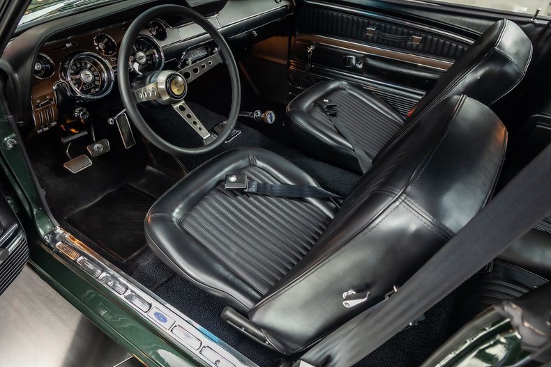 Ford-Mustang-1968-Highland-Green-36