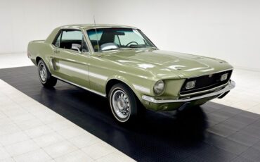 Ford-Mustang-1968-Lime-Gold-Black-12