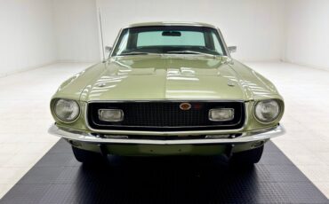 Ford-Mustang-1968-Lime-Gold-Black-13