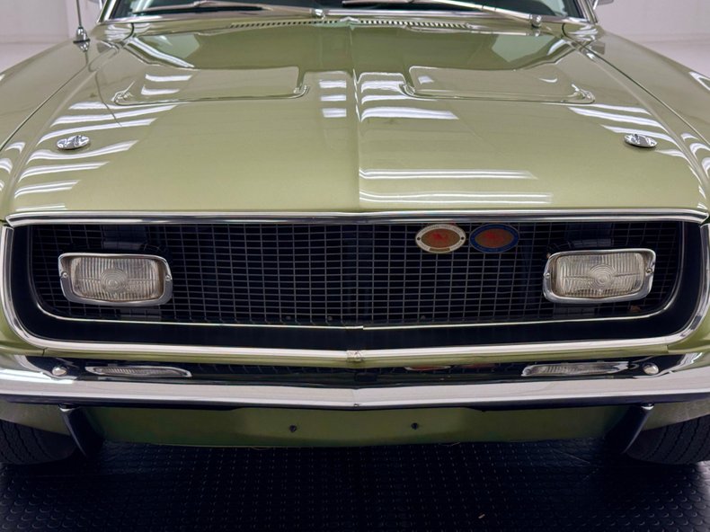 Ford-Mustang-1968-Lime-Gold-Black-14