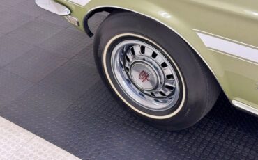 Ford-Mustang-1968-Lime-Gold-Black-19