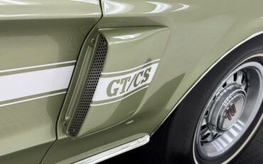 Ford-Mustang-1968-Lime-Gold-Black-24