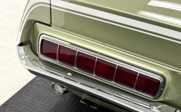 Ford-Mustang-1968-Lime-Gold-Black-27