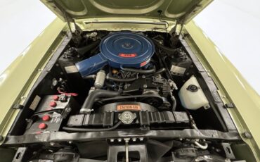 Ford-Mustang-1968-Lime-Gold-Black-29