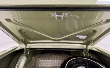 Ford-Mustang-1968-Lime-Gold-Black-31