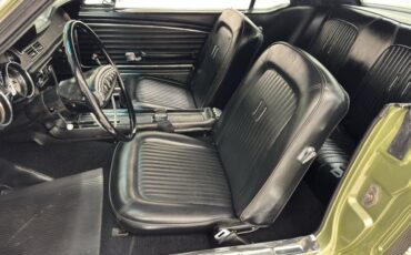 Ford-Mustang-1968-Lime-Gold-Black-37