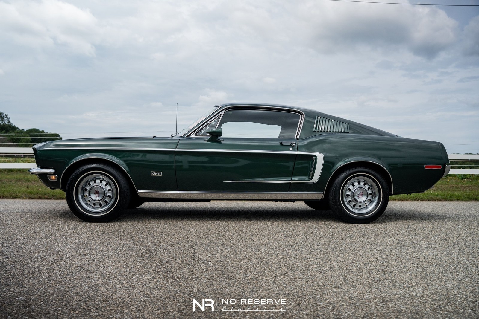 Ford-Mustang-1968-Other-8