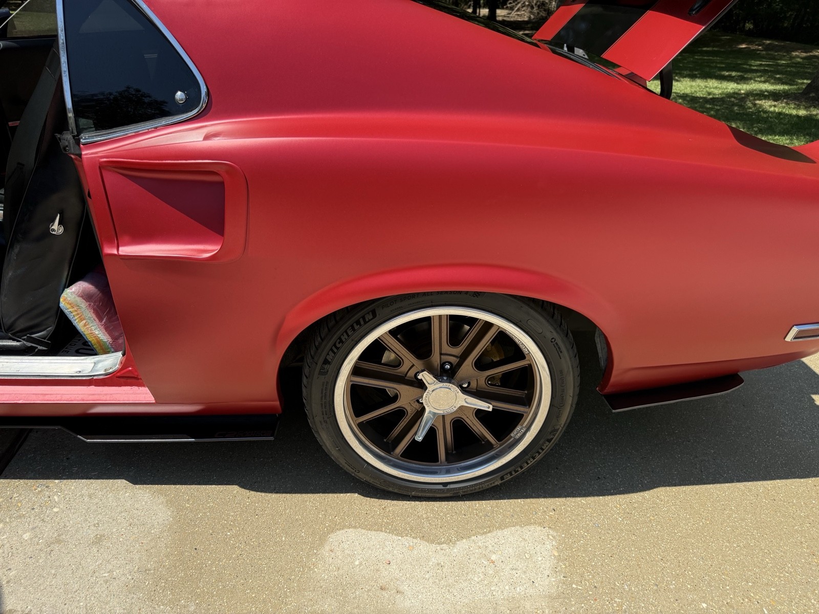 Ford-Mustang-1969-14