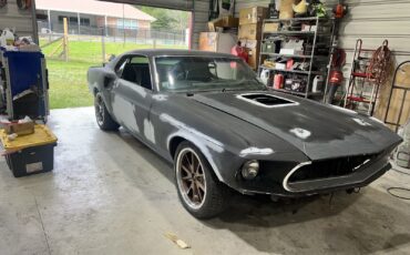 Ford-Mustang-1969-25