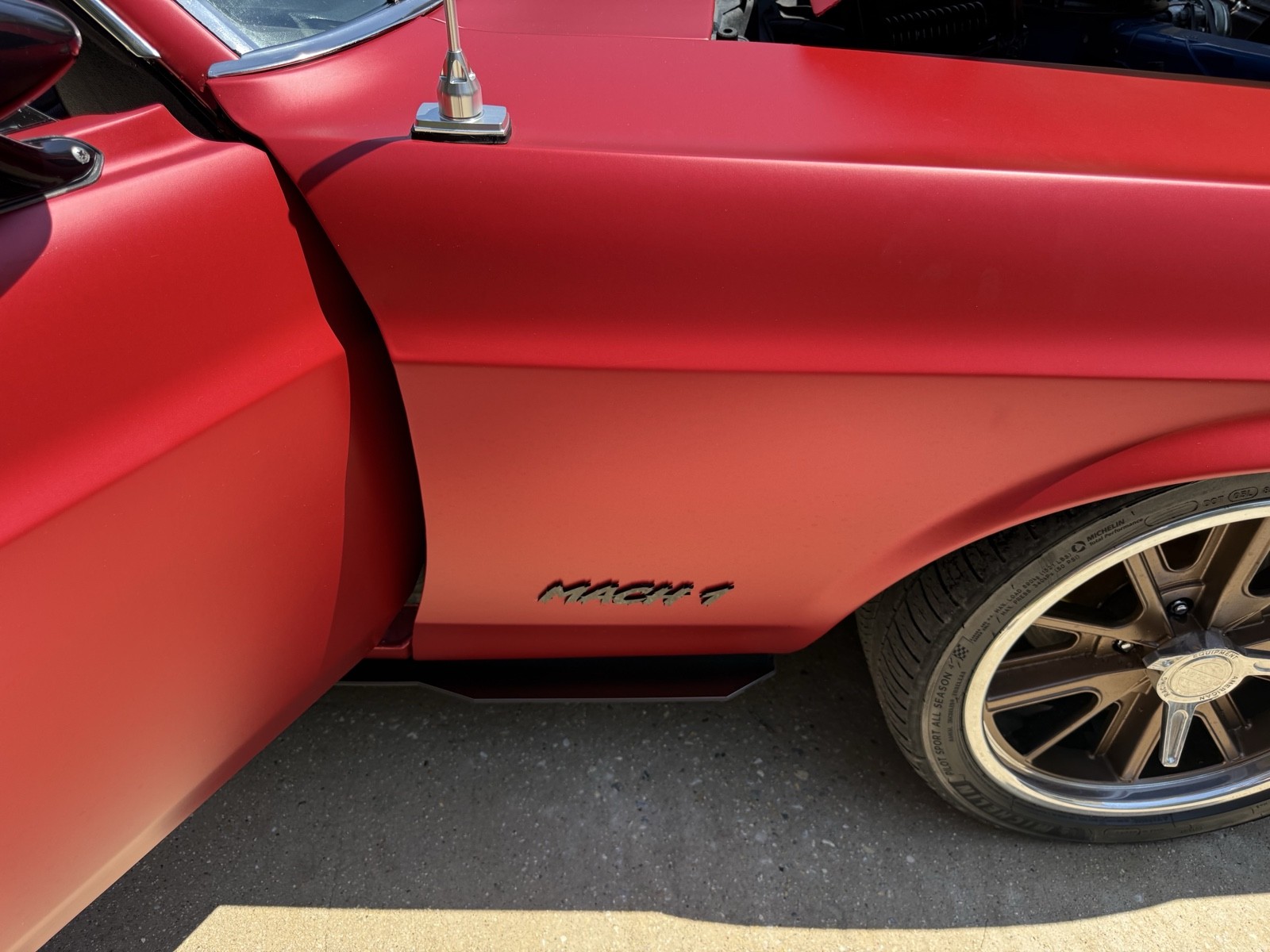 Ford-Mustang-1969-9
