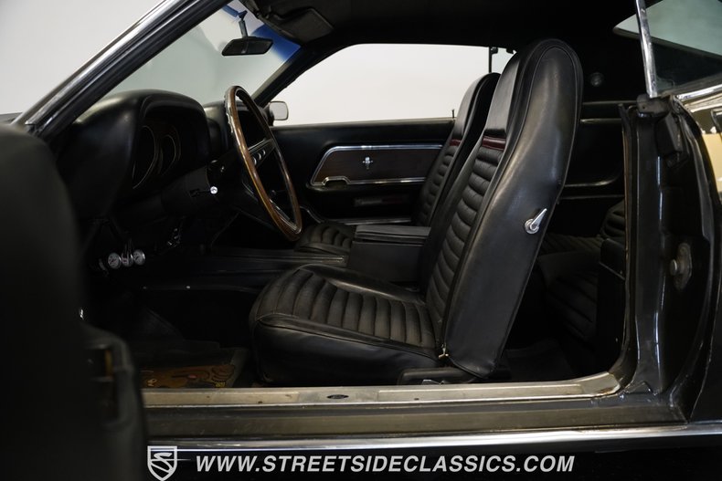Ford-Mustang-1969-Brown-Black-30