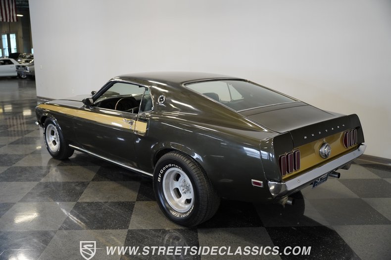 Ford-Mustang-1969-Brown-Black-40