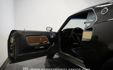 Ford-Mustang-1969-Brown-Black-42