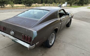 Ford-Mustang-1969-Fastback-2