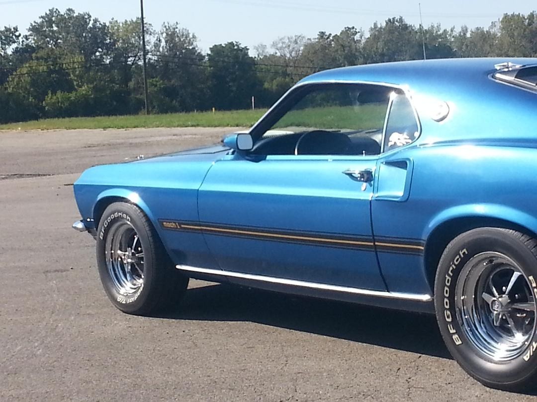 Ford-Mustang-1969-Fastback-3