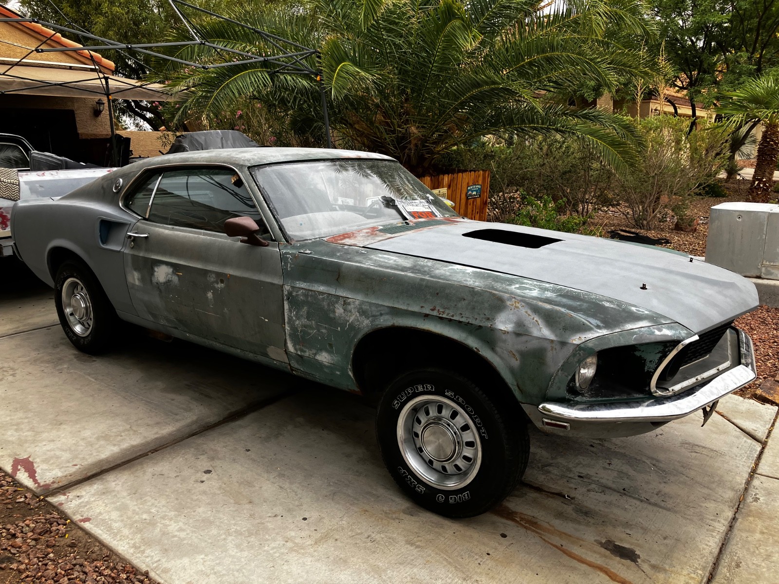 Ford-Mustang-1969-Fastback-Mach1-2