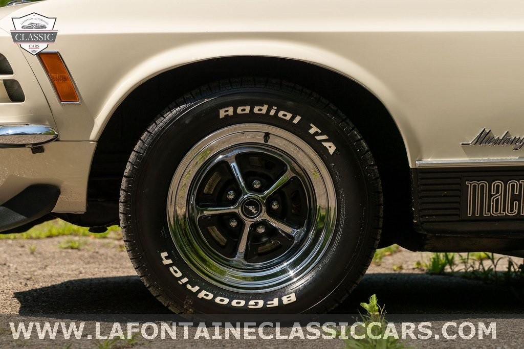 Ford-Mustang-1970-29