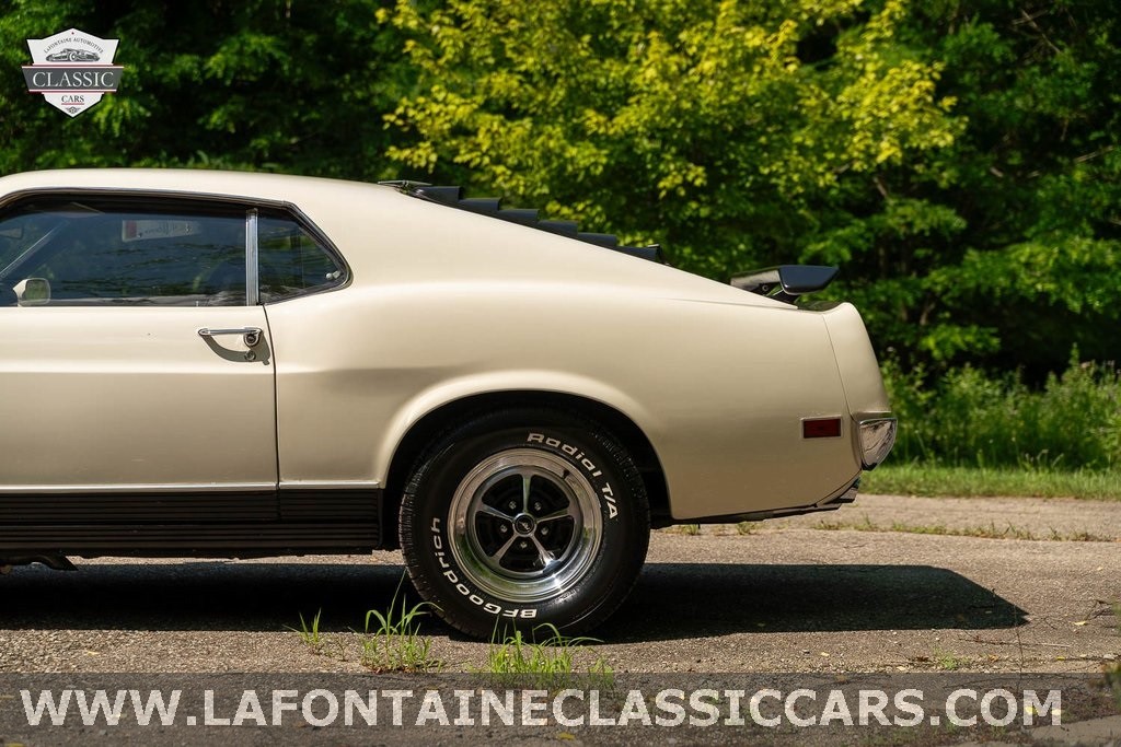 Ford-Mustang-1970-30