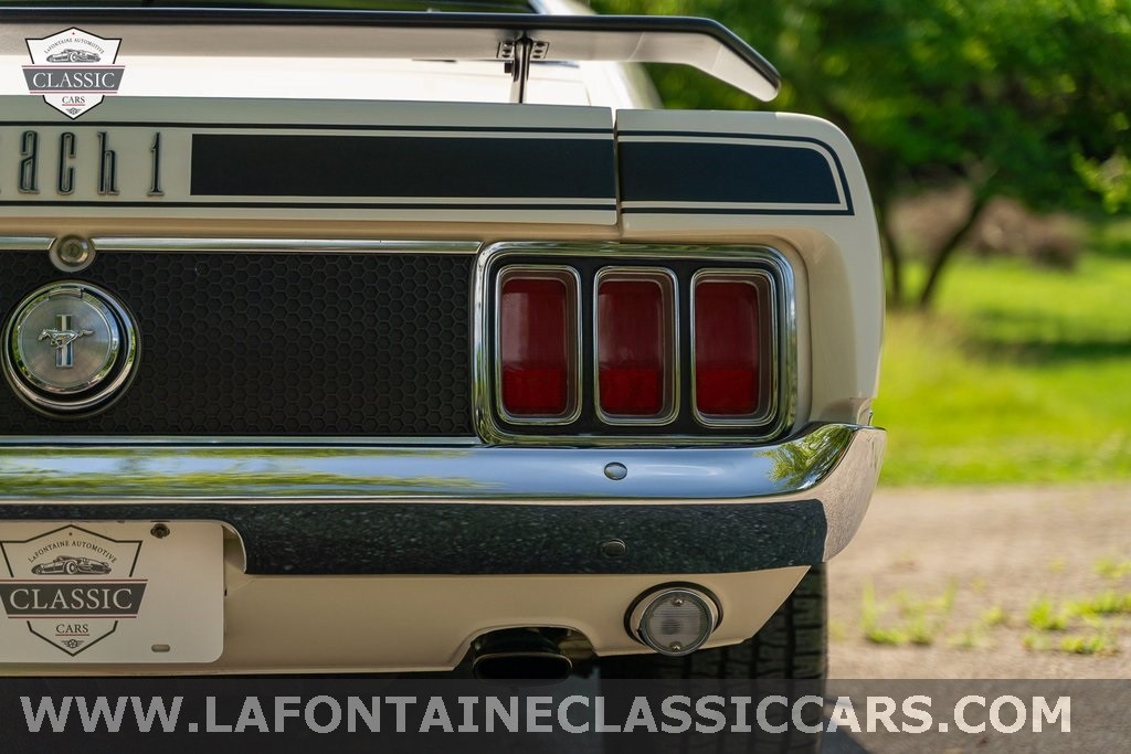 Ford-Mustang-1970-36