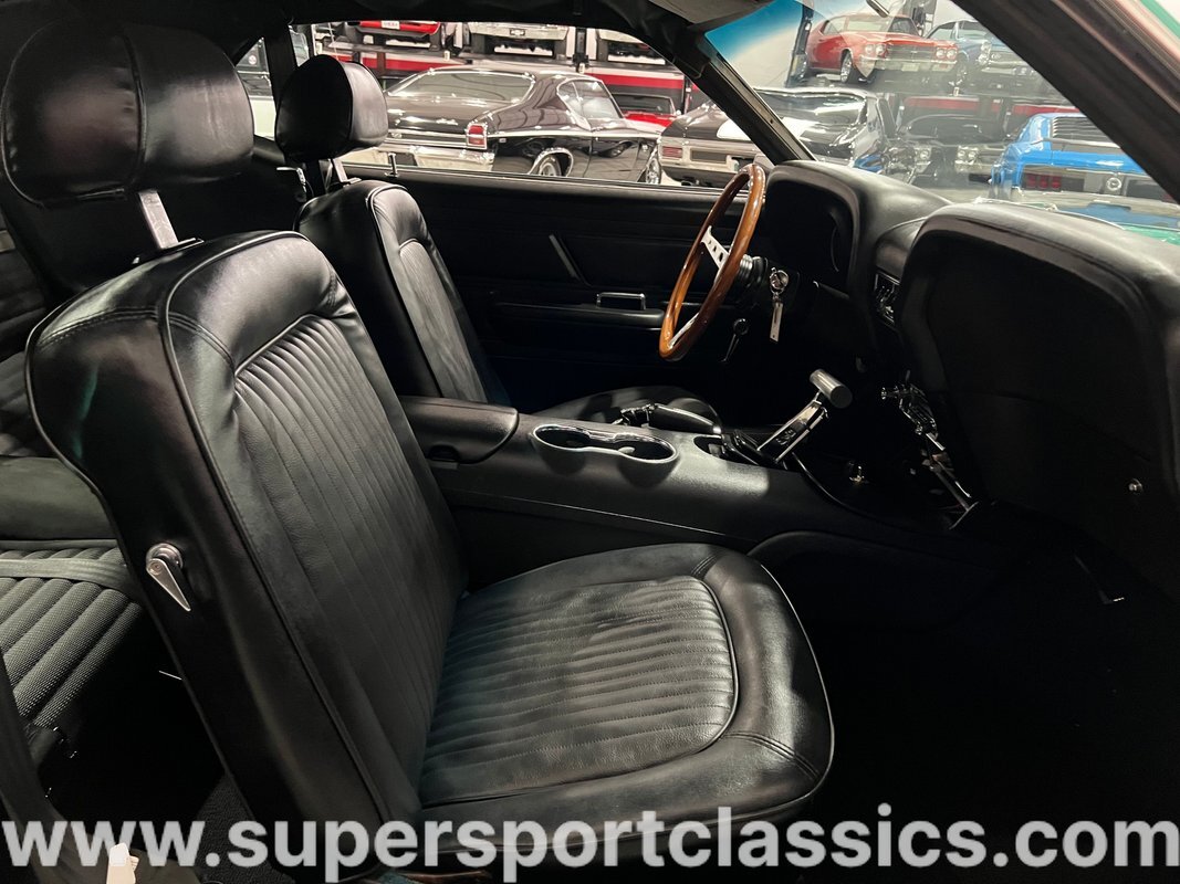Ford-Mustang-1970-Fastback-16