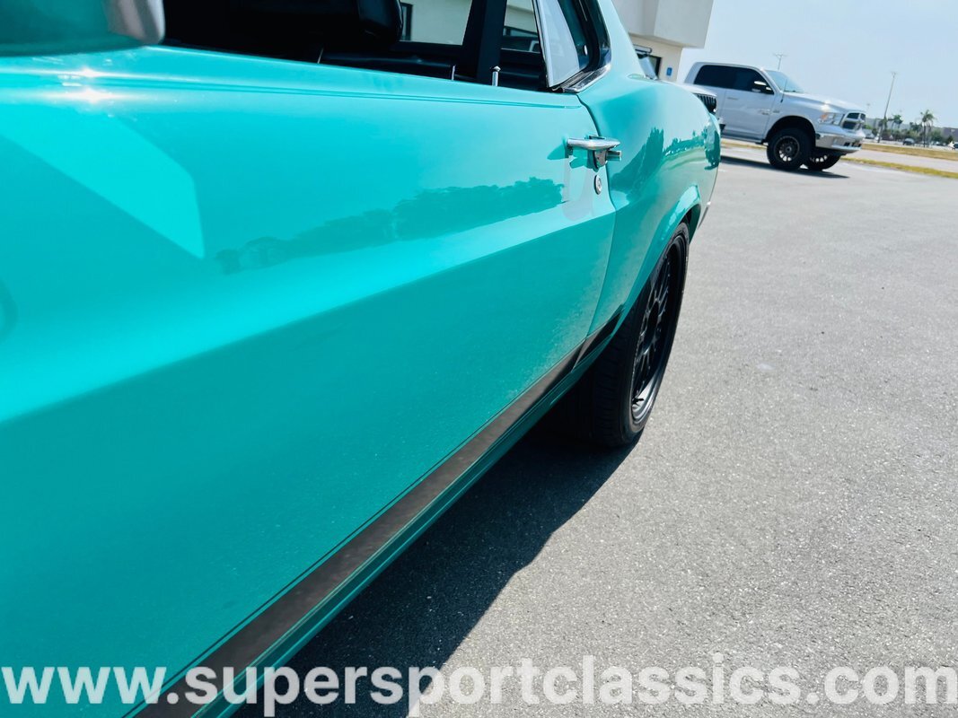 Ford-Mustang-1970-Fastback-22