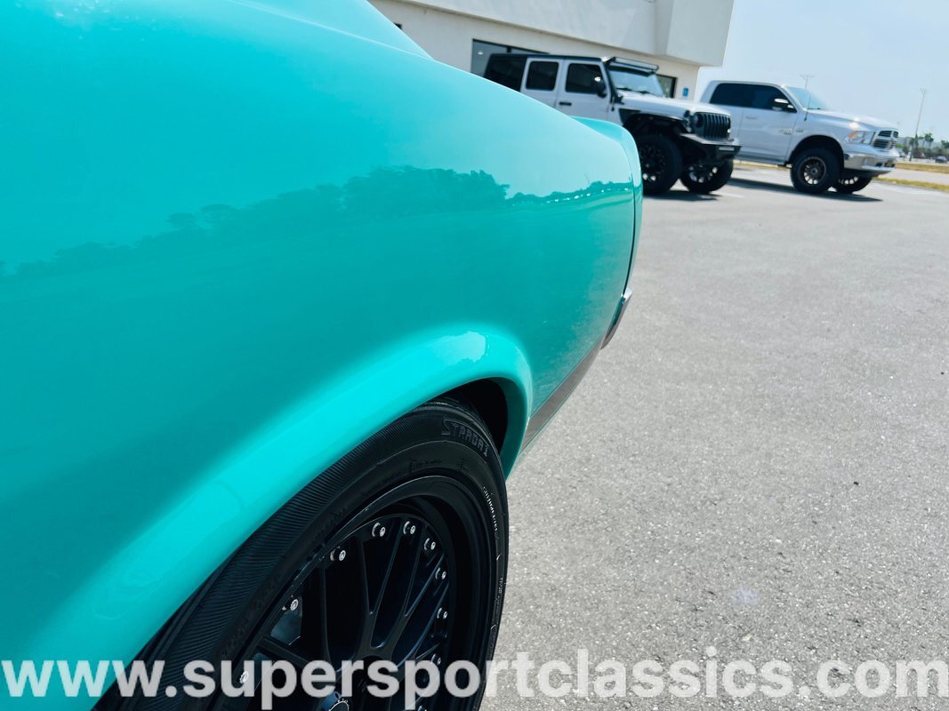 Ford-Mustang-1970-Fastback-24