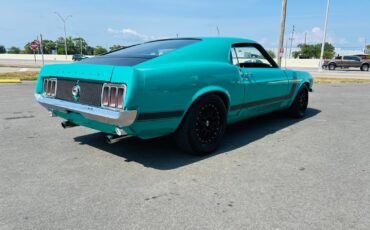 Ford-Mustang-1970-Fastback-5