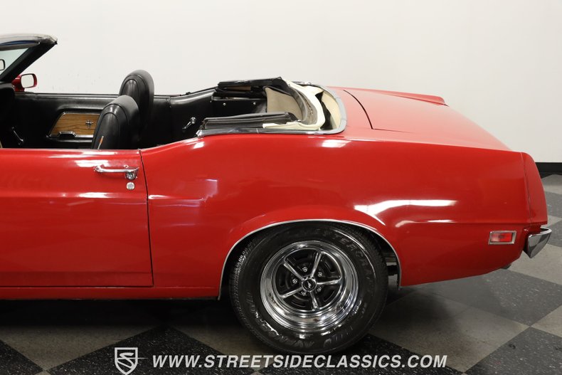 Ford-Mustang-1970-Red-Black-22